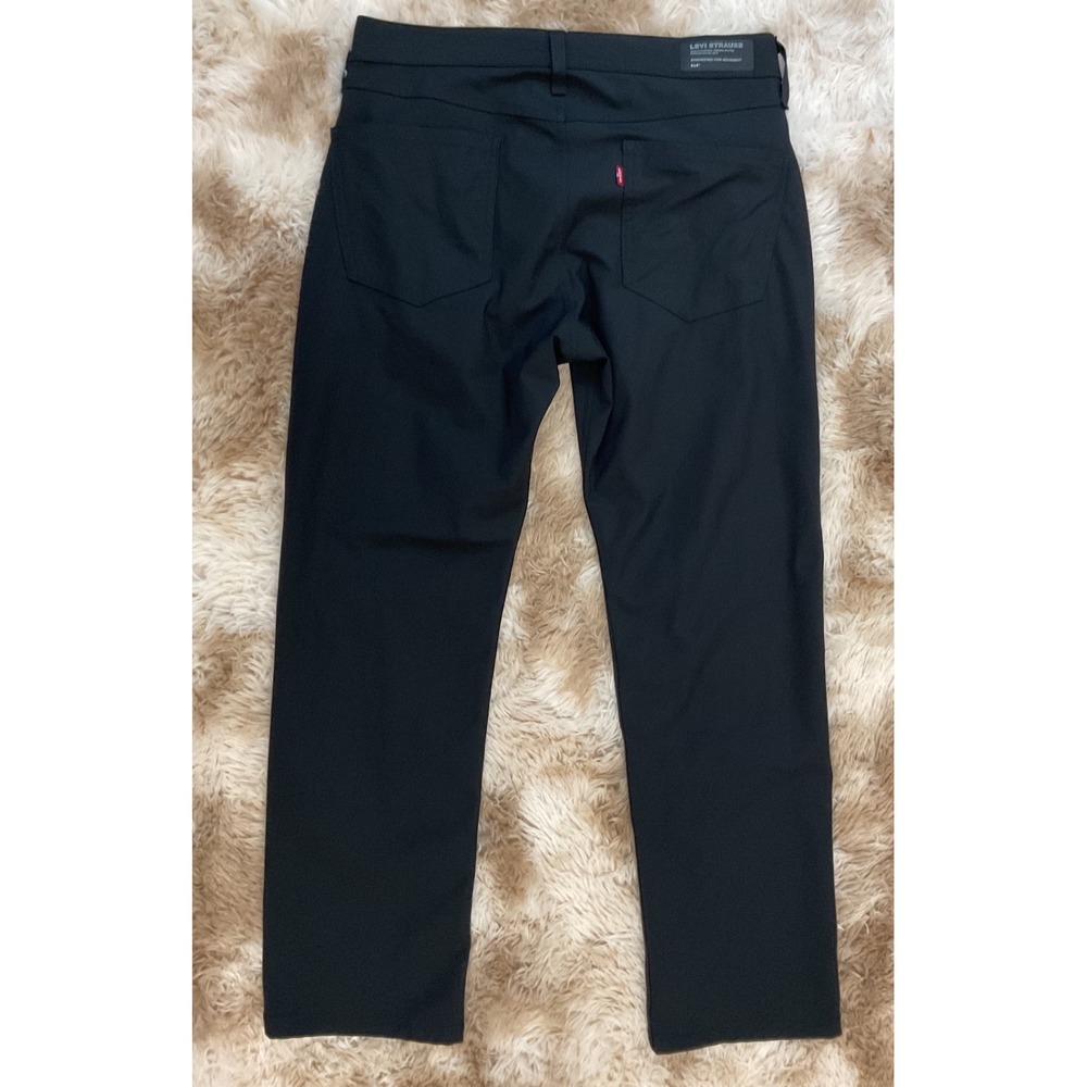 Levi Strauss 514 Straight Fit Black Pants Engineered for Movement Mens 31x26.5